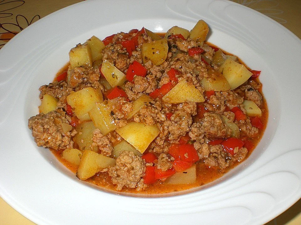 Bauernpfanne mit Hackfleisch