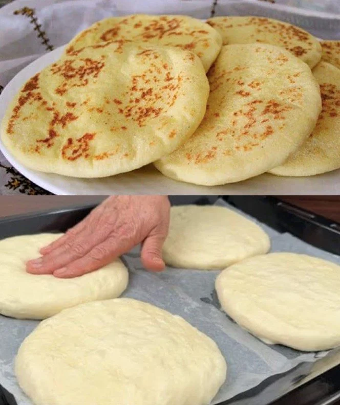 Frisches Fladenbrot auf einem Tisch, ideal zum Teilen und Genießen.