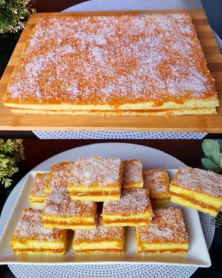 Großmutters Apfelkuchen vom Blech, frisch gebacken mit saftigen Äpfeln.