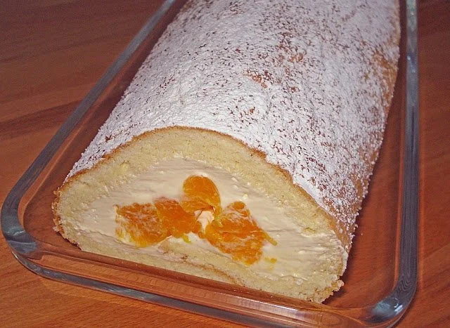 Mandarinen Quark Biskuitrolle