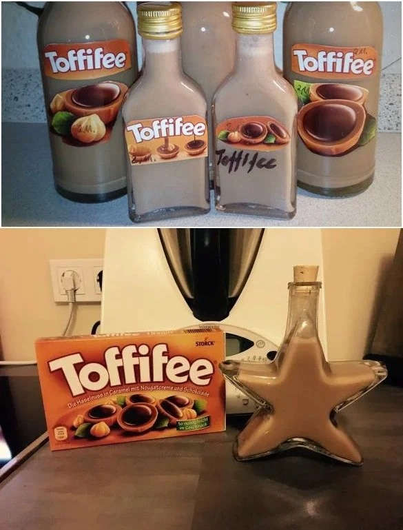 Flasche Toffifee-Likör auf einem Tisch, ideal für Desserts und Cocktails.