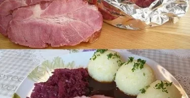 Kasseler Braten auf dem Tisch, serviert mit Beilagen