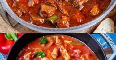 Ein Schaschliktopf mit saftigen Spießen und Gemüse zubereitet.