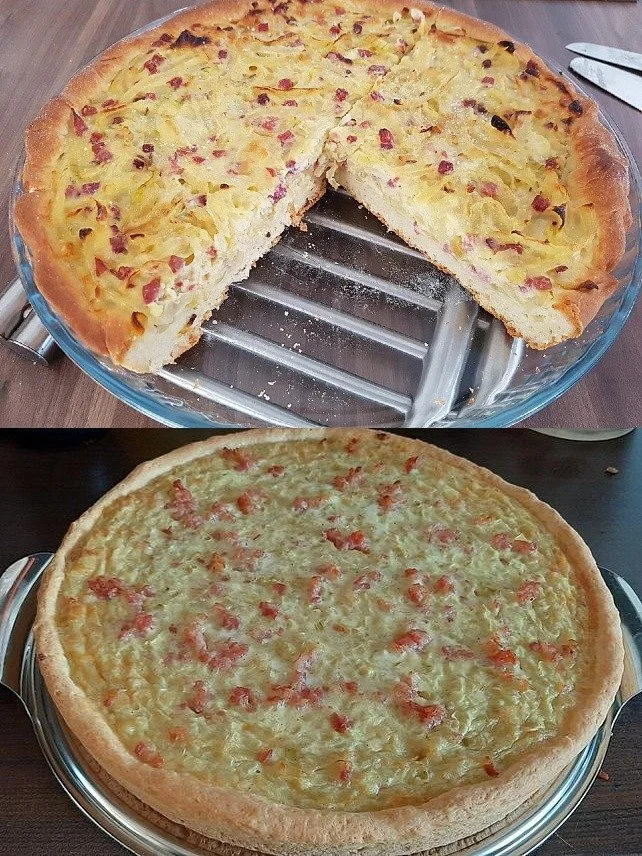 Zwiebelkuchen auf einem Herbstmarkt mit frischen Zutaten