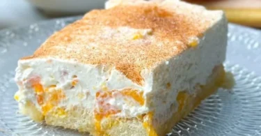 Fantakuchen ohne Backen mit frischen Zutaten und ansprechender Präsentation